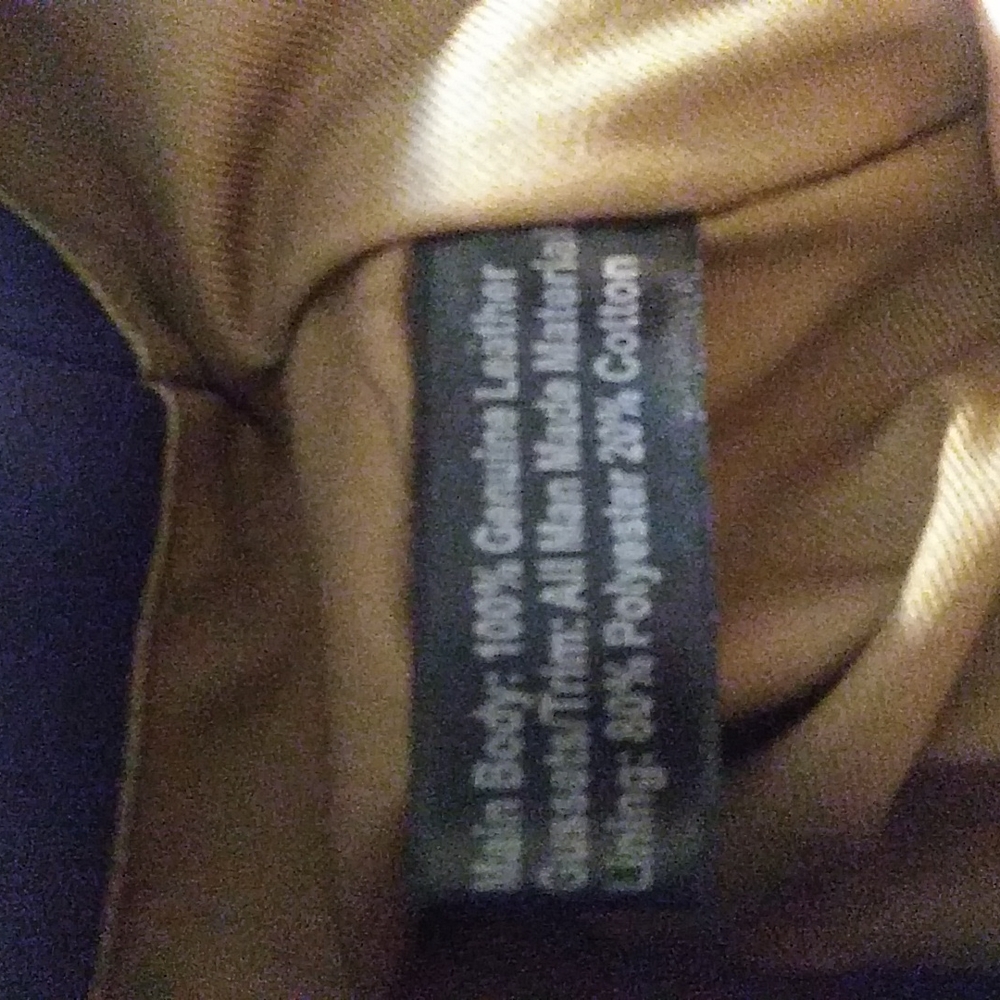 Emma & Sophia Leather Tote - Picture 4 of 5